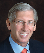 Portrait photo of APA President Jeffrey Lieberman, M.D.