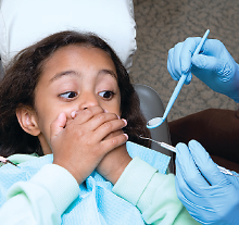 Photo: Child at dentist