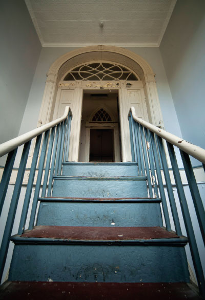 Photo: Staircase of the Western State Hospital in Staunton, Va.