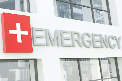 Photo: entrance of an emergency room