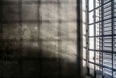 Photo: interior of a prison cell